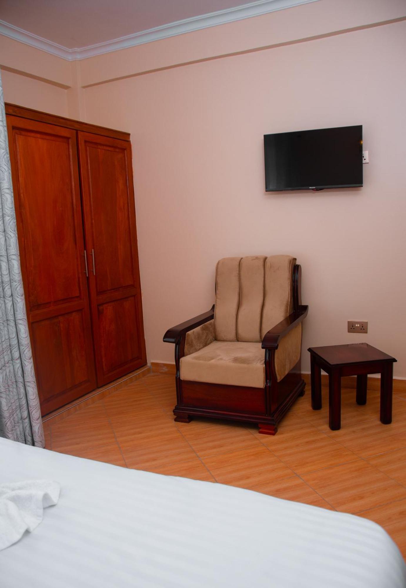 ארושה Aves Executive Hotel מראה חיצוני תמונה