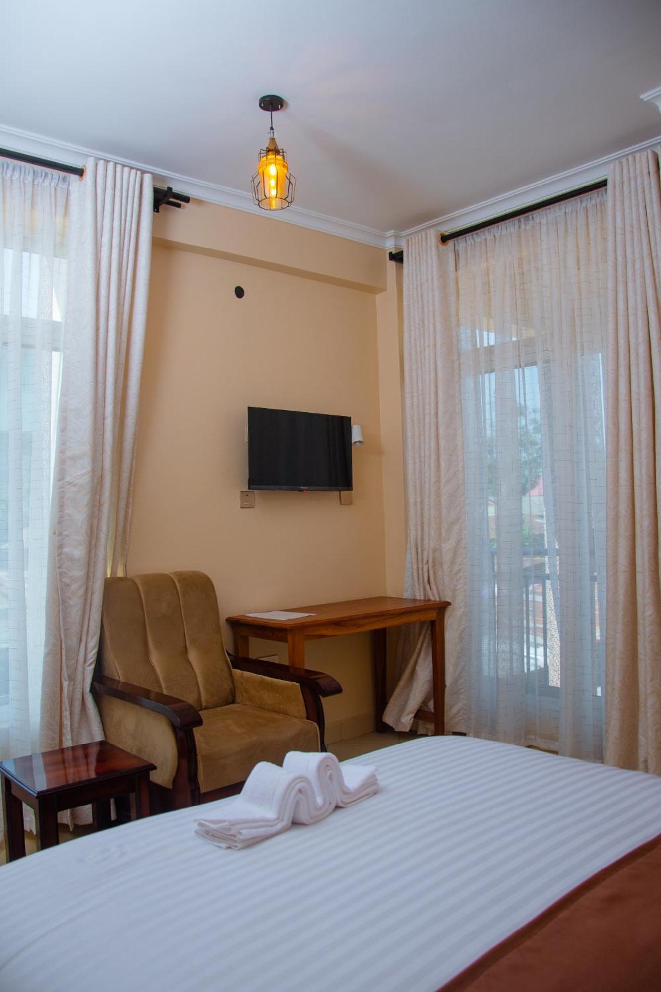 ארושה Aves Executive Hotel מראה חיצוני תמונה